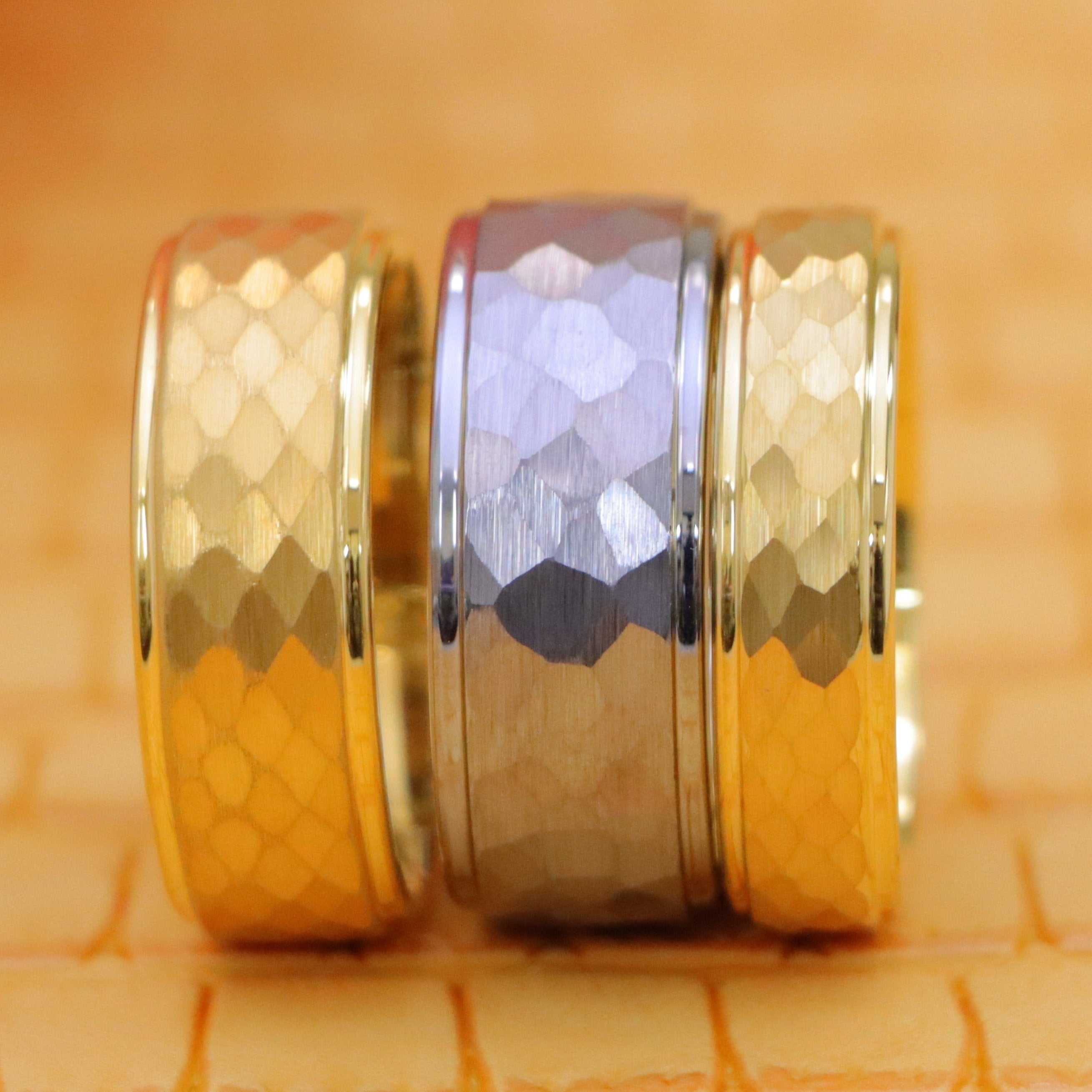 Stepped Down Edge Hammered Center Tungsten Ring - Labhu USA