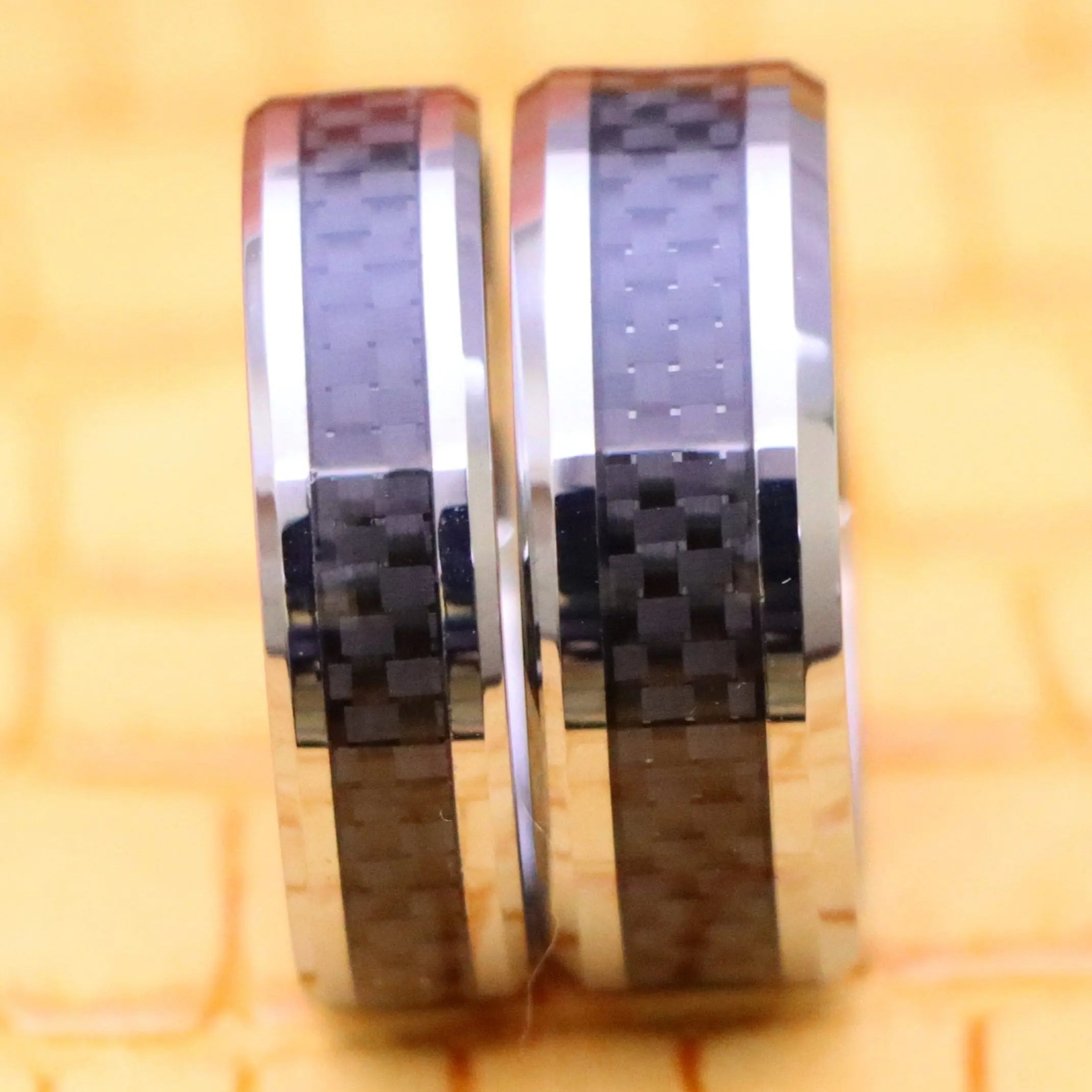 High Polish with Black Carbon Fiber Inlay Tungsten Ring - Labhu USA