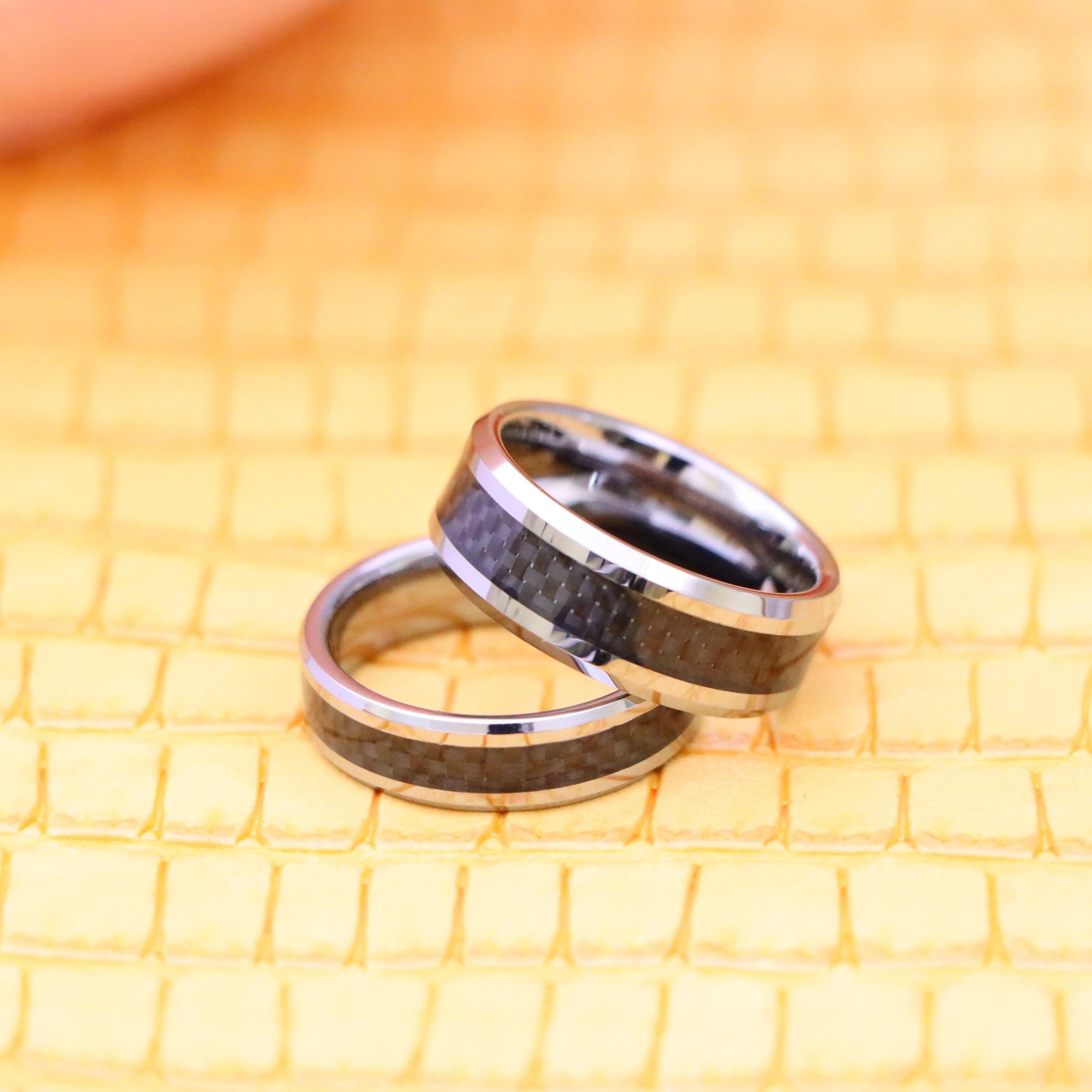 High Polish with Black Carbon Fiber Inlay Tungsten Ring - Labhu USA